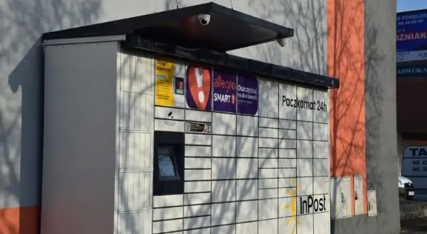 Paczkomat działa bez prądu! Jak to możliwe? InPost wyjaśnia